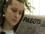 По Росстату в октябре экономически активных россиян (возраст 15-72 года, занятые и безработные) насчитывалось 75,8 млн человек, или более 53% всего населения страны
