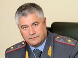 Мэр Москвы Юрий Лужков подписал указ о присвоении звания "Почетный работник правоохранительных органов города Москвы" начальнику ГУВД столицы Владимиру Колокольцеву, который был назначен на свою должность 2,5 месяца назад Мэр Москвы Юрий Лужков подписал указ о присвоении звания "Почетный работник правоохранительных органов города Москвы" начальнику ГУВД столицы Владимиру Колокольцеву, который был назначен на свою должность 2,5 месяца назад