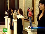 На Украине состоялся "игрушечный" аукцион — с молотка ушли куклы, изображающие ведущих политиков страны На Украине состоялся "игрушечный" аукцион — с молотка ушли куклы, изображающие ведущих политиков страны