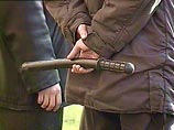 В Иркутской области милиционер, избивший дубинкой мужчину, получил 4 года условно В Иркутской области милиционер, избивший дубинкой мужчину, получил 4 года условно