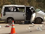 В американском штате Луизиана микроавтобус с детьми столкнулся с грузовиком, в результате чего погибло пять и пострадало десять человек