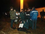 Эксперты устанавливают принадлежность фрагментов тел с места крушения "Невского экспресса" Эксперты устанавливают принадлежность фрагментов тел с места крушения "Невского экспресса"