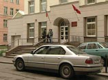 Замоскворецкий суд Москвы частично удовлетворил иск мэра столицы Юрия Лужкова и московского правительства о защите чести и достоинства к сопредседателю движения"Солидарность" Борису Немцову и газете "Коммерсант" Замоскворецкий суд Москвы частично удовлетворил иск мэра столицы Юрия Лужкова и московского правительства о защите чести и достоинства к сопредседателю движения"Солидарность" Борису Немцову и газете "Коммерсант"