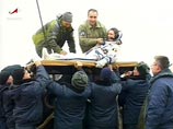 "Союз" с тремя космонавтами приземлился в Казахстане
