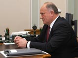 СМИ: правительство разрабатывает план объединения коммунистов и эсеров СМИ: правительство разрабатывает план объединения коммунистов и эсеров