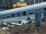 Крушение скорого поезда "Невский экспресс" сообщением Москва-Санкт-Петербург произошло 27 ноября. По официальным данным, погибло 26 человек. Согласно основной версии правоохранительных органов, причиной ЧП стал теракт