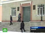 В Барнауле погибли два милиционера, один из них прикрыл подростка от бандитов В Барнауле погибли два милиционера, один из них прикрыл подростка от бандитов