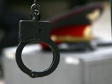 В Москве капитан милиции вымогал у дворника деньги, сделав из него "нелегала"