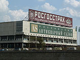 Несмотря на протесты общественности, Путин разрешил снос ЦДХ Несмотря на протесты общественности, Путин разрешил снос ЦДХ