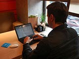 Между тем опрошенные изданием "Газета.GZT.ru" IT-специалисты говорят, что "технический сбой", на который сослался гендиректор оператора, теоретически возможен, но маловероятен Между тем опрошенные изданием "Газета.GZT.ru" IT-специалисты говорят, что "технический сбой", на который сослался гендиректор оператора, теоретически возможен, но маловероятен