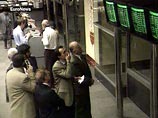 "Мы будем испытывать эту волатильность и на наших фондовых индексах, и на нашем платежном балансе, и на нашем валютном курсе", - цитирует "Интерфакс" выступление Кудрина "Мы будем испытывать эту волатильность и на наших фондовых индексах, и на нашем платежном балансе, и на нашем валютном курсе", - цитирует "Интерфакс" выступление Кудрина