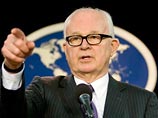 Спецпредставитель США по КНДР Стивен Босуорт прибыл во вторник в Пхеньян, чтобы убедить северокорейское руководство вернуться за стол переговоров Спецпредставитель США по КНДР Стивен Босуорт прибыл во вторник в Пхеньян, чтобы убедить северокорейское руководство вернуться за стол переговоров