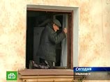 От ноябрьских взрывов в Ульяновске пострадали около 200 членов семьи Михай, живущих в фанерных домах От ноябрьских взрывов в Ульяновске пострадали около 200 членов семьи Михай, живущих в фанерных домах