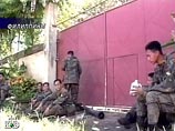 Силы безопасности готовы штурмовать лагерь преступников Силы безопасности готовы штурмовать лагерь преступников