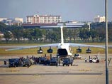 В аэропорту Бангкока задержан самолет Ил-76, перевозивший 35 тонн оружия
В аэропорту Бангкока задержан самолет Ил-76, перевозивший 35 тонн оружия