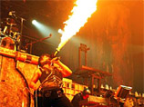 Группе Rammstein могут запретить "жечь" на сцене "Олимпийского"