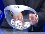 В пятницу в штаб-квартире УЕФА в Ньоне (Швейцария) состоялась жеребьевка 1/8 финала розыгрыша футбольной Лиги чемпионов