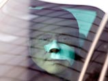 Берлускони идет на поправку и уже приступил к работе Берлускони идет на поправку и уже приступил к работе