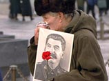130 лет Сталину: многие россияне относятся к вождю с "уважением" и "симпатией"