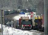 С утра 22 декабря на контрольно-пропускном пункте Терехово-Бурачки скопилось 1100 грузовиков, а на КПП Гребнево-Убылинка - 500 машин