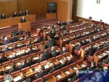 СМИ: борьба за пост президента Дагестана напоминает "тараканьи бега с долларами и автоматами" СМИ: борьба за пост президента Дагестана напоминает "тараканьи бега с долларами и автоматами"