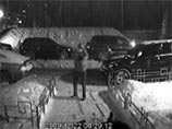 Обнародована видеозапись, на которой московского бизнесмена убивает киллер с собачкой Обнародована видеозапись, на которой московского бизнесмена убивает киллер с собачкой