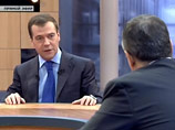 В ходе заседания Госсовета и Совета по развитию информационного общества в среду Дмитрий Медведев в очередной раз озвучил идею создания в России единой национальной платежной системы