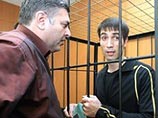 Московский гарнизонный военный суд в пятницу оправдал бывшего военнослужащего батальона "Восток" Аслана Дилиева, обвинявшегося в убийстве одного из лидеров так называемой "лазанской" преступной группировки Мустафы Шидаева Московский гарнизонный военный суд в пятницу оправдал бывшего военнослужащего батальона "Восток" Аслана Дилиева, обвинявшегося в убийстве одного из лидеров так называемой "лазанской" преступной группировки Мустафы Шидаева