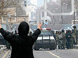 Ожесточенные столкновения в Тегеране - есть убитые среди демонстрантов