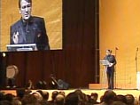 Выступая перед избирателями, встречу с которыми транслировал Первый национальный телеканал, Ющенко обвинил Тимошенко в ответственности за срыв бюджетного процесса