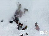 В Италии из-за лавин погибли четверо спасателей, альпинисты и подросток