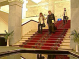 Депутатов Госдумы вынудили спускаться по лестницам из-за учебной пожарной тревоги