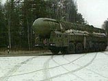 В Ракетных войсках стратегического назначения РФ в 2010 году будут поставлены на боевое дежурство еще два полка с межконтинентальными баллистическими ракетами "Тополь-М" стационарного и мобильного базирования В Ракетных войсках стратегического назначения РФ в 2010 году будут поставлены на боевое дежурство еще два полка с межконтинентальными баллистическими ракетами "Тополь-М" стационарного и мобильного базирования