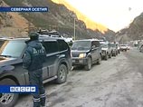 Как стало известно, снегопад в горах прекратился, прогноз погоды благоприятный. Дорожным рабочим за ночь удалось расчистить многотонные завалы снега, которые сошли на трассу за минувшие три дня Как стало известно, снегопад в горах прекратился, прогноз погоды благоприятный. Дорожным рабочим за ночь удалось расчистить многотонные завалы снега, которые сошли на трассу за минувшие три дня