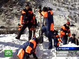 В Кабардино-Балкарии лавиной накрыло группу туристов: ищут пятерых