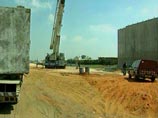 Израиль построит на египетской границе стену от террористов и гастарбайтеров Израиль построит на египетской границе стену от террористов и гастарбайтеров
