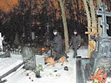 На Ваганьковском кладбище столицы поймали сатанистов с топором и видеокамерой На Ваганьковском кладбище столицы поймали сатанистов с топором и видеокамерой