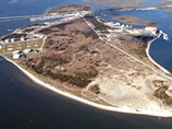 В США закрыли порт Морхед - там найдены 9 контейнеров с такой же взрывчаткой, как у террориста Абдулмуталлаба В США закрыли порт Морхед - там найдены 9 контейнеров с такой же взрывчаткой, как у террориста Абдулмуталлаба