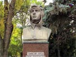 В Ташкенте памятник советским воинам заменили монументом в честь узбекской армии В Ташкенте памятник советским воинам заменили монументом в честь узбекской армии