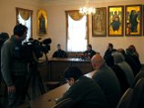 Председатель ОВЦС МП архиепископ Волоколамский Иларион встретился накануне с журналистами