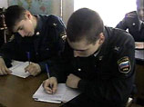 Миронов высказался за реформирование системы образования МВД, предложив сократить общее число профильных вузов, с тем, чтобы ориентировать их на подготовку "полицейских" по программе бакалавриата