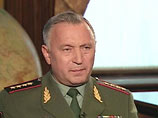 Как отмечает газета, Николай Макаров командовал СибВО в 2002-2007 годах. Генерал-полковник Александр Постников и генерал-лейтенант Александр Галкин долгое время служили под его началом