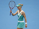 Дементьева пробилась в финал теннисного турнира в Сиднее