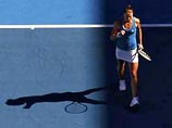 Сафина вышла в третий круг Открытого чемпионата Австралии по теннису Сафина вышла в третий круг Открытого чемпионата Австралии по теннису