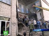 Беляевский районный суд Оренбургской области приговорил директора Беляевской средней школы, обвиняемой по делу об обрушении в 2008 году стены школьного здания и гибели пятерых детей, к двум годам колонии-поселения Беляевский районный суд Оренбургской области приговорил директора Беляевской средней школы, обвиняемой по делу об обрушении в 2008 году стены школьного здания и гибели пятерых детей, к двум годам колонии-поселения