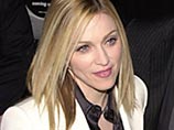 Певица Мадонна пожертвовала 250 тысяч долларов и призвала своих поклонников последовать ее примеру