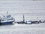 Инцидент, который произошел 15 января 2009 года, когда летчик Чесли Салленбергер совершил уникальную посадку на воду реки Гудзон, получил известность во всем мире как "чудо на Гудзоне"