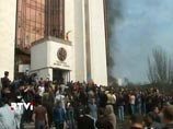 Экс-президента Молдавии Воронина допросили по делу о массовых погромах в Кишиневе