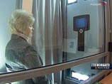 Теперь для заграничного, дипломатического и служебного устанавливается строго конкретная форма. Если раньше гражданин мог выбирать, какой у него будет новый загранпаспорт - с электронным носителем или без, то отныне такого выбора не будет Теперь для заграничного, дипломатического и служебного устанавливается строго конкретная форма. Если раньше гражданин мог выбирать, какой у него будет новый загранпаспорт - с электронным носителем или без, то отныне такого выбора не будет