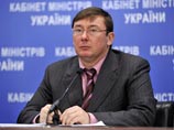 Правительство Украины оставило уволенного "регионалами" Луценко руководить МВД